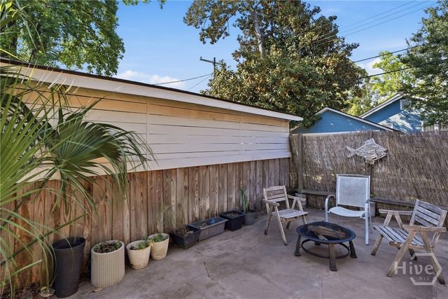 404 E 51st Street, Savannah, GA 31405