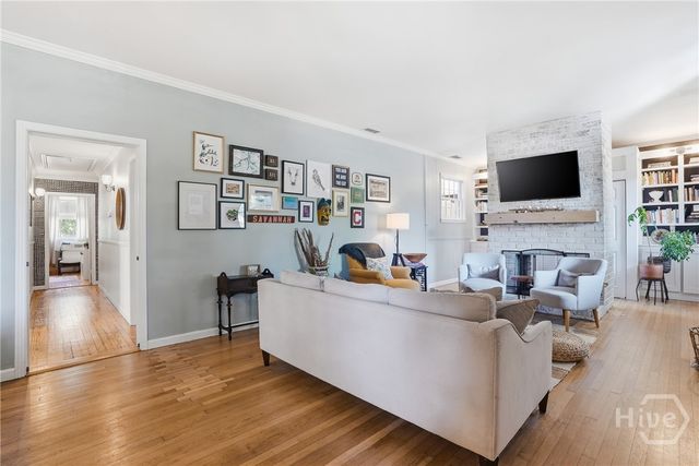 404 E 51st Street, Savannah, GA 31405