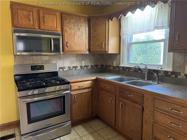 5312 Ohio Street, South Charleston, WV 25309