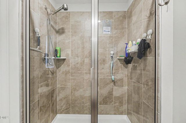 6903 Woodland Stream Place, Raleigh, NC 27616