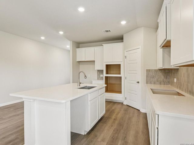 107 Shelton Pass, Cibolo, TX 78108