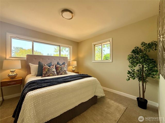 11503 Ainsworth Avenue S, Tacoma, WA 98444