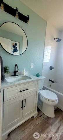 11503 Ainsworth Avenue S, Tacoma, WA 98444