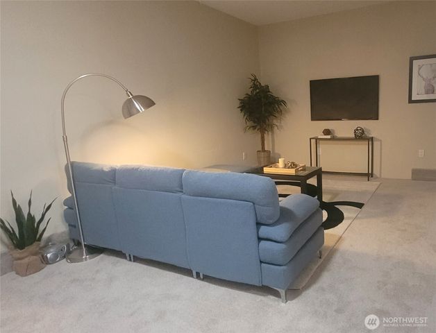 11503 Ainsworth Avenue S, Tacoma, WA 98444