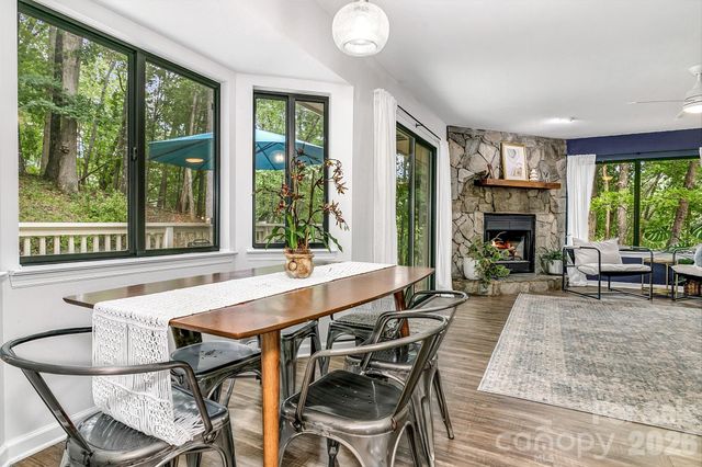 129 Melrose Court, Lake Lure, NC 28746