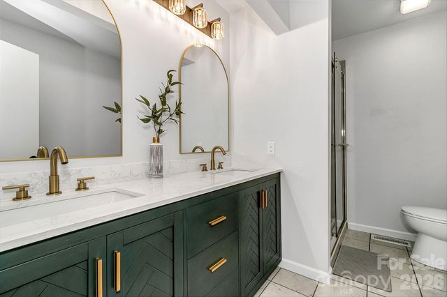 129 Melrose Court, Lake Lure, NC 28746