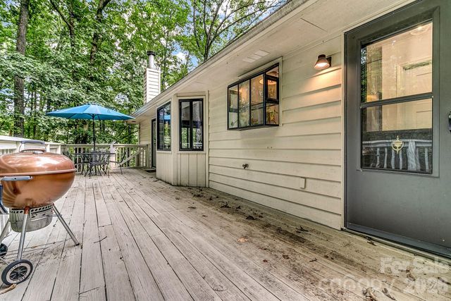 129 Melrose Court, Lake Lure, NC 28746