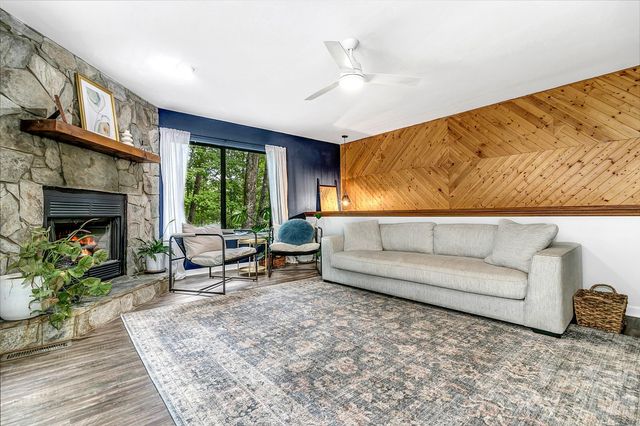 129 Melrose Court, Lake Lure, NC 28746
