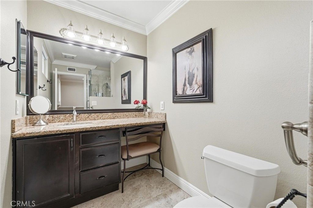 Image 20 of property listing at 900 W Sierra Madre 94, Azusa, CA 91702
