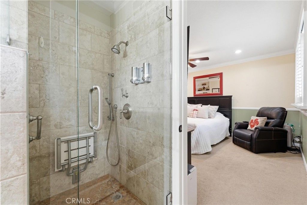 Image 21 of property listing at 900 W Sierra Madre 94, Azusa, CA 91702