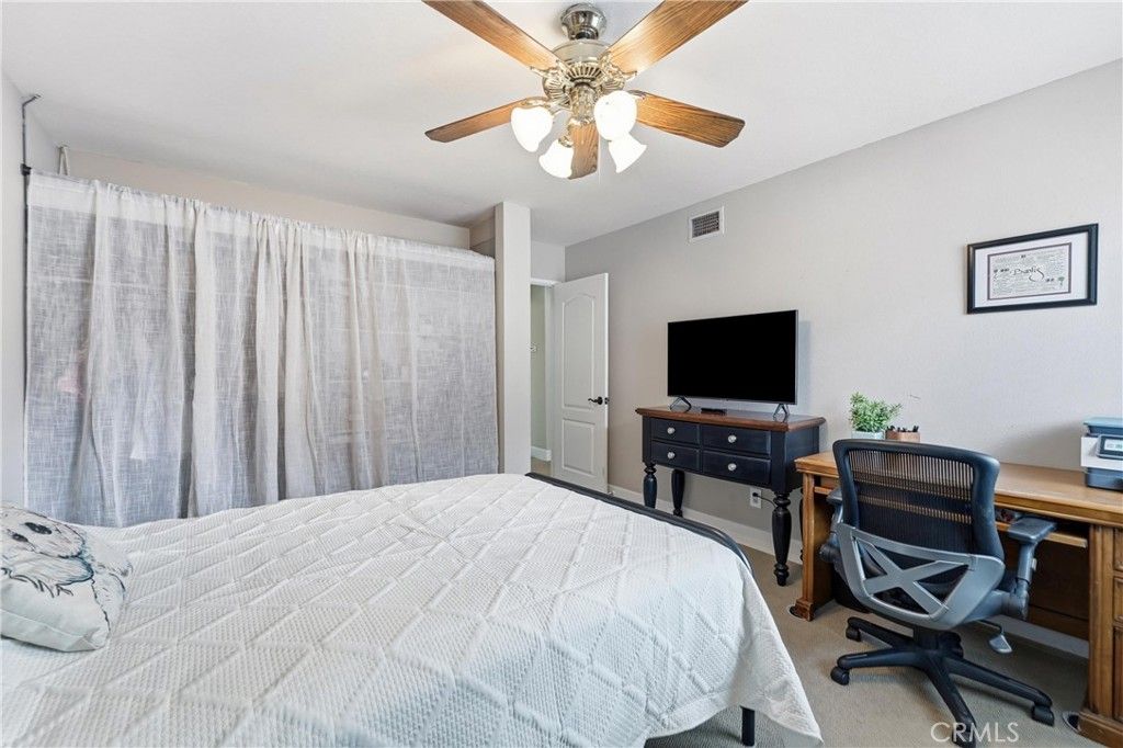 Image 25 of property listing at 900 W Sierra Madre 94, Azusa, CA 91702