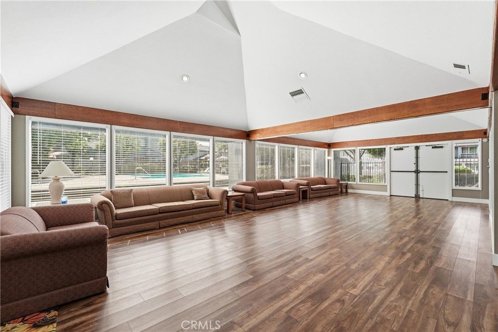 Image 29 of property listing at 900 W Sierra Madre 94, Azusa, CA 91702