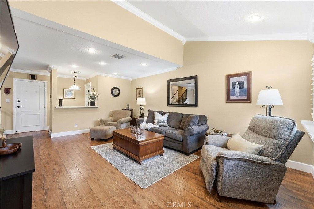Image 6 of property listing at 900 W Sierra Madre 94, Azusa, CA 91702