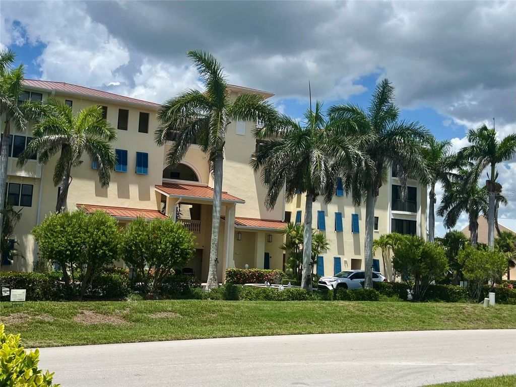 1340 ROCK DOVE COURT 144, Punta Gorda, FL 33950