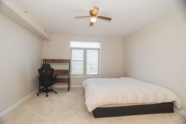 8440 Callie Avenue 606, Morton Grove, IL 60053