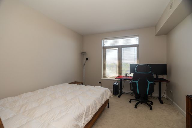 8440 Callie Avenue 606, Morton Grove, IL 60053