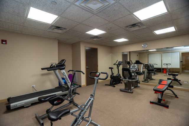 8440 Callie Avenue 606, Morton Grove, IL 60053