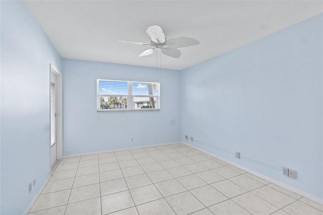 2050 NE 39th Street 302e, Lighthouse Point, FL 33064