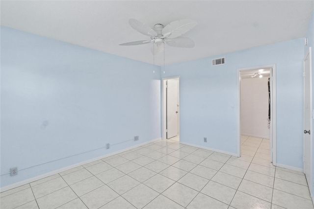 2050 NE 39th Street 302e, Lighthouse Point, FL 33064