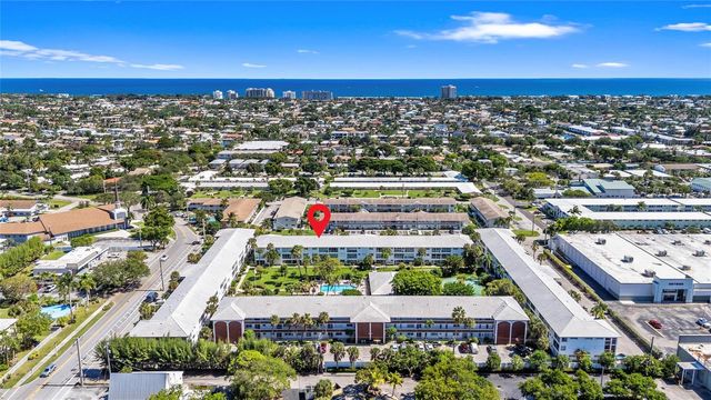 2050 NE 39th Street 302e, Lighthouse Point, FL 33064