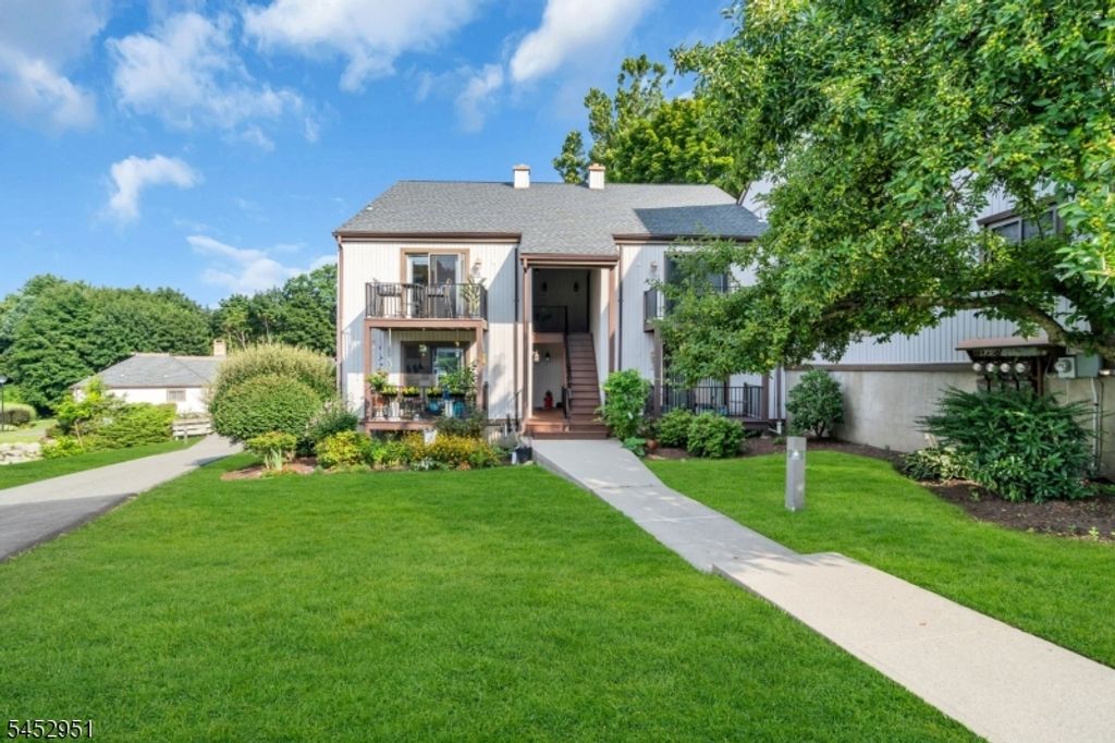 6106 Audubon Ct 106, Stanhope Boro, NJ 07874 — exterior