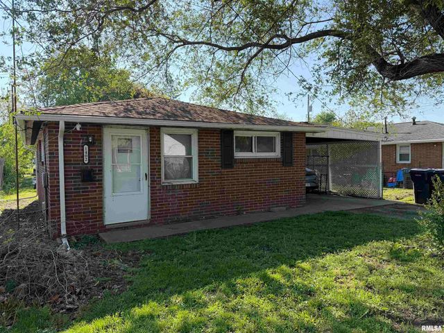 1402 SOMMERSET Street, Pekin, IL 61554