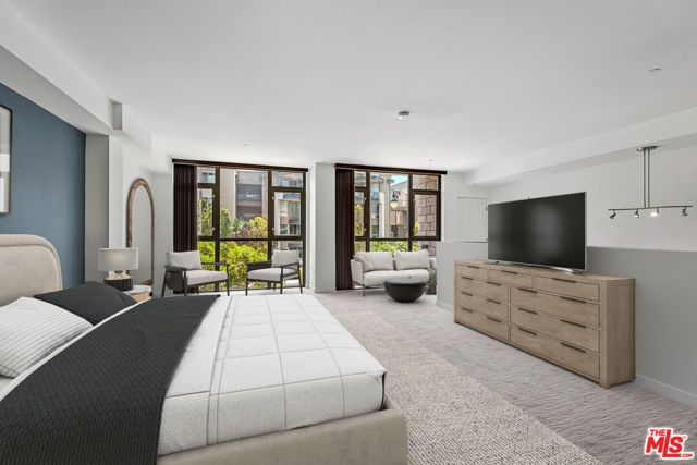 13045 Pacific 120, Los Angeles, CA 90094