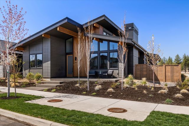 3154 NW Strickland Way, Bend, OR 97703