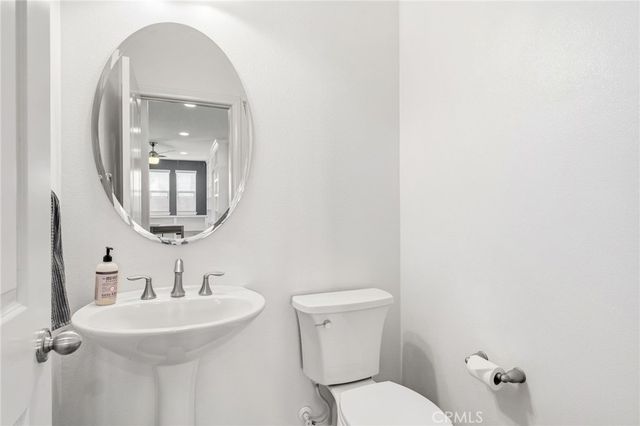 15415 Nikolai Lane, Fontana, CA 92336