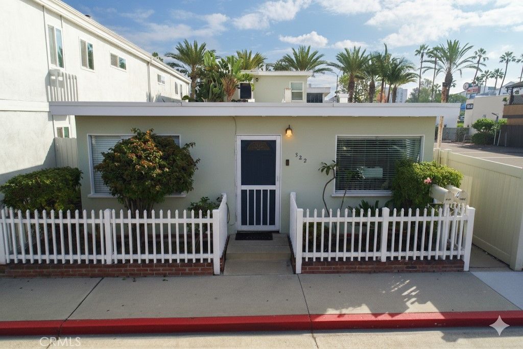 522 Clubhouse Avenue, Newport Beach, CA 92663