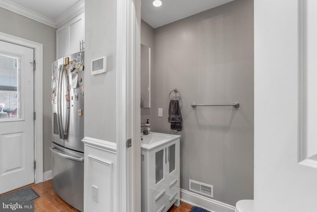 2027 CATHARINE ST, Philadelphia, PA 19146