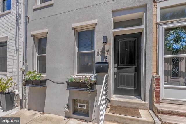 2027 CATHARINE ST, Philadelphia, PA 19146