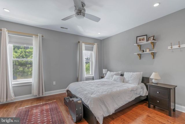 2027 CATHARINE ST, Philadelphia, PA 19146