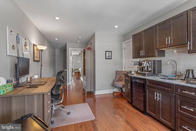 2027 CATHARINE ST, Philadelphia, PA 19146