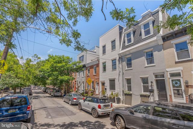 2027 CATHARINE ST, Philadelphia, PA 19146