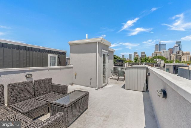 2027 CATHARINE ST, Philadelphia, PA 19146