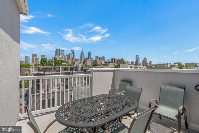 2027 CATHARINE ST, Philadelphia, PA 19146