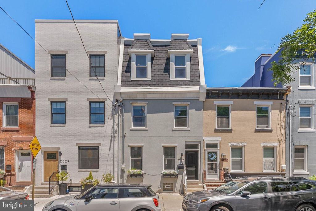 2027 CATHARINE ST, Philadelphia, PA 19146