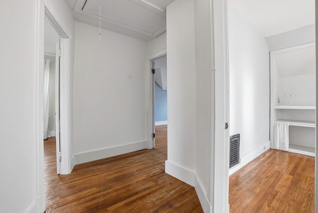 2 Maple Ave, Natick, MA 01760