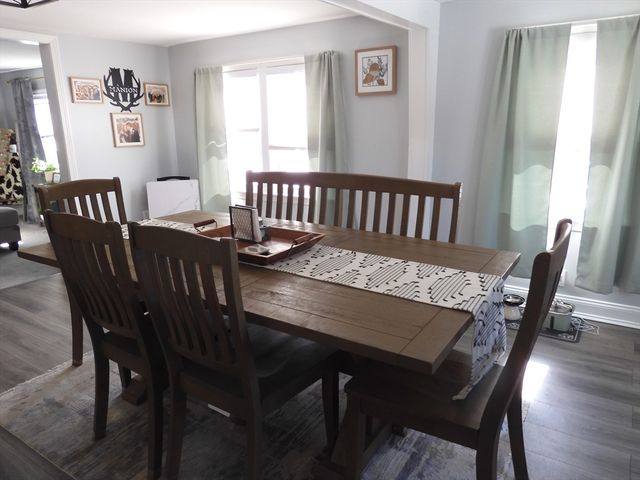 19 S. Hunt Rd, Amesbury, MA 01913