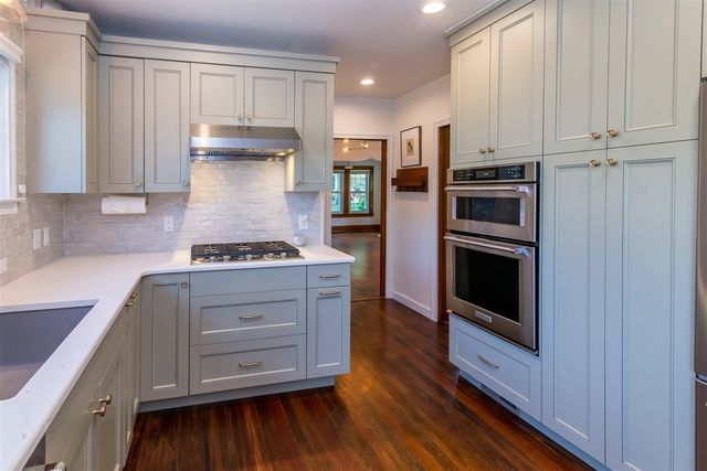 323 N Lewis Street, Saline, MI 48176