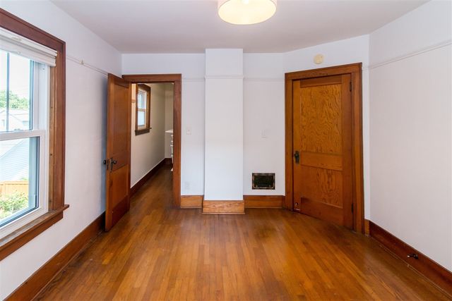 323 N Lewis Street, Saline, MI 48176