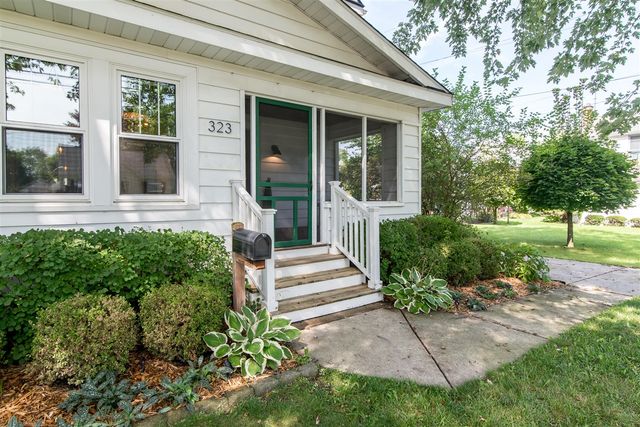 323 N Lewis Street, Saline, MI 48176