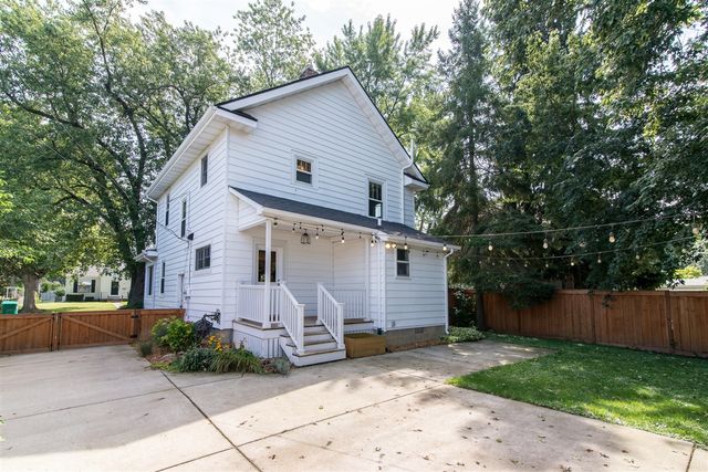 323 N Lewis Street, Saline, MI 48176