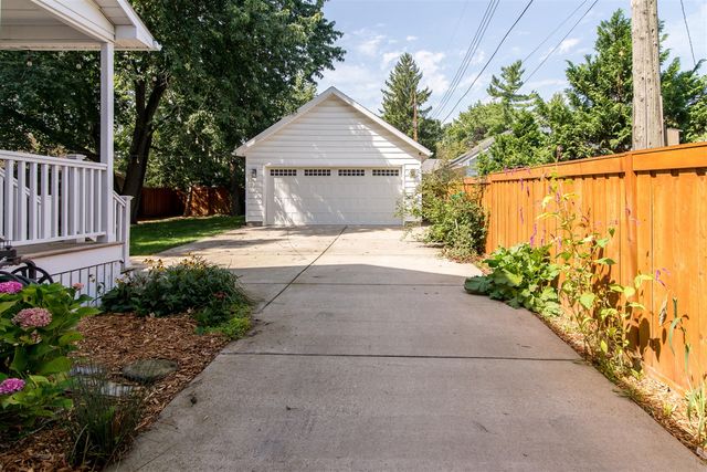 323 N Lewis Street, Saline, MI 48176