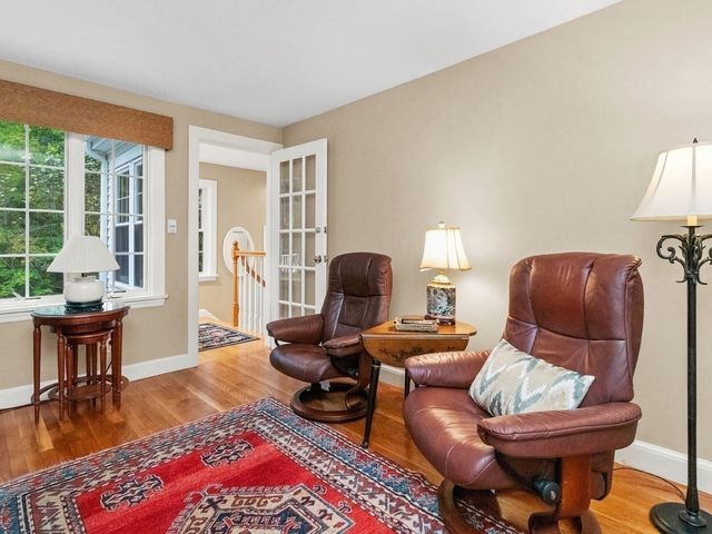 28 Carver Road, Wellesley, MA 02481