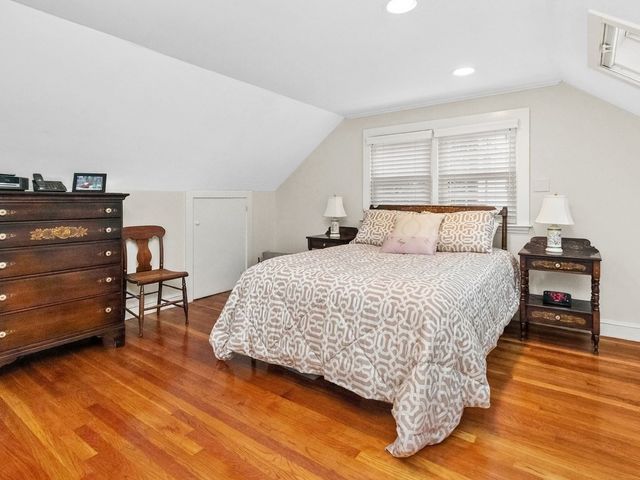 28 Carver Road, Wellesley, MA 02481