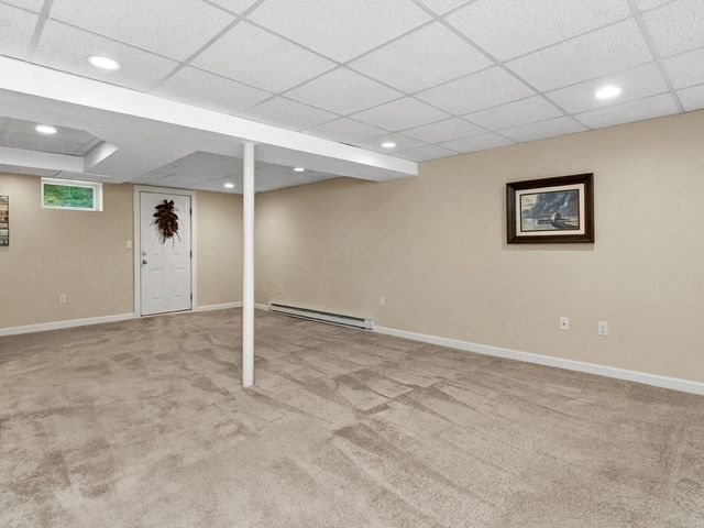 28 Carver Road, Wellesley, MA 02481