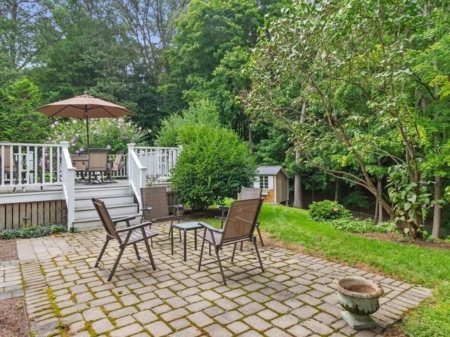 28 Carver Road, Wellesley, MA 02481