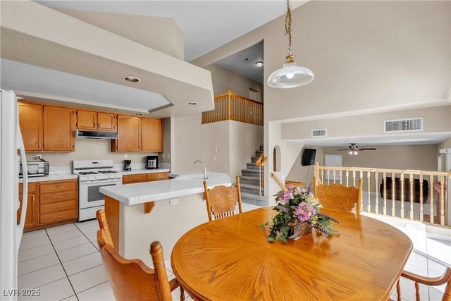 7425 Enchanted Hills Court, Las Vegas, NV 89129